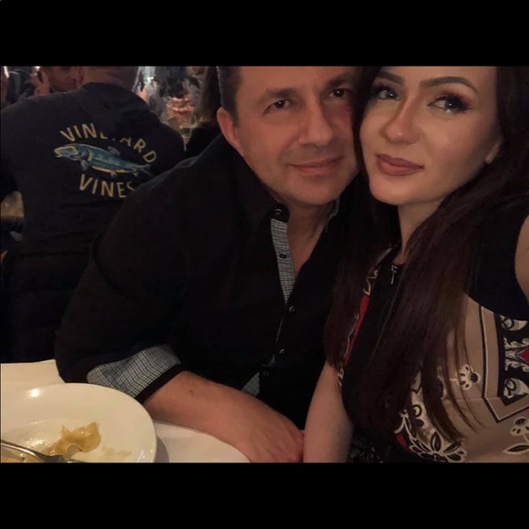 Meet your Posher, Sasha - Picture 5 of 5